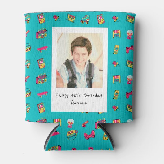 Iconic 90の誕生日ギフトと写真 缶クーラー (正面)