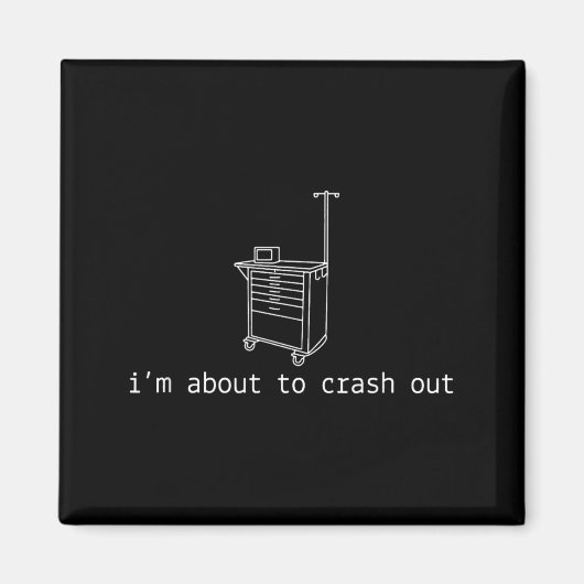 ICU看護師の夜勤疲れデザインTシャツ マグネット (正面)