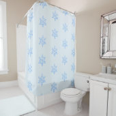 Icy Blue Snowflake Pattern Winter Design シャワーカーテン (インサイチュ)