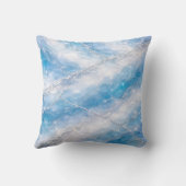 Icy Winter Wonderland Marble with Silver Veining クッション (裏面)