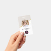 IDカード バッジ 現代のビジネス スタッフ 写真 (手持ち)