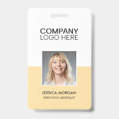 ID CORPORATE LOGO EMPLOYEE PHOTO LIGHT YELLOW バッジ (正面)