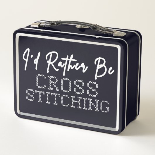 I'd Rather Be Cross Stitching - Cross Stitcher メタルランチボックス (裏面)