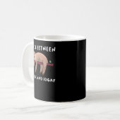 Idk IdcとIdgaf Slothの恋人ギフトPの間でスタック コーヒーマグカップ (正面左)