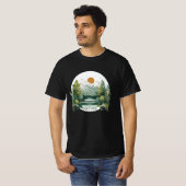 Idyllische Berglandschaft in Aquarell Natur Tシャツ (正面フル)