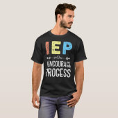 Iep I特別教育学校の発展を奨励 Tシャツ (正面フル)