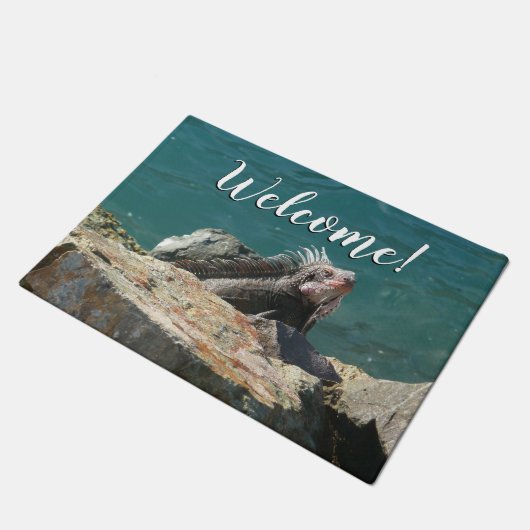 Iguana at St. Thomas ドアマット (アングル)