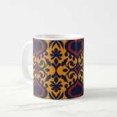 Ikat geometric folklore ornament. Oriental damask コーヒーマグカップ (正面左)