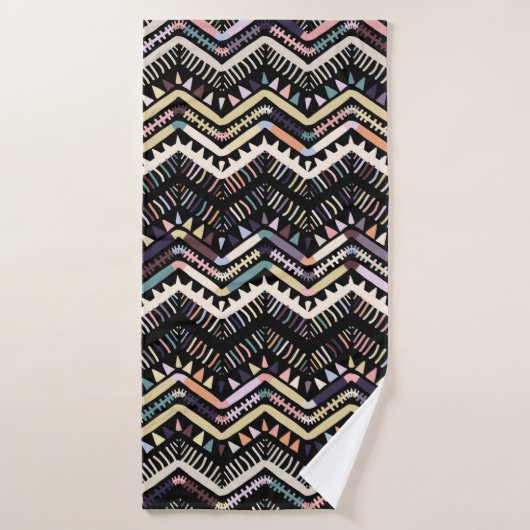 Ikat geometric folklore ornament. Tribal scandinav バスタオル (バスタオル)