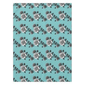 Illustrated Black And White Roses  テーブルクロス (正面)