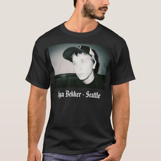Ilya Bekkerシアトル Tシャツ (正面)