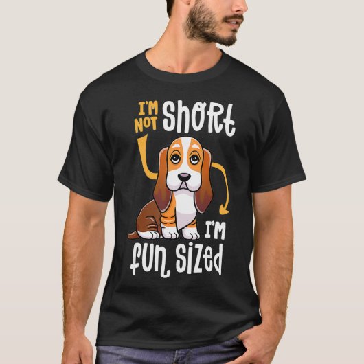 Imではない短いImおもしろいおもしろいサイズBasset Hound Dog T Tシャツ (正面)