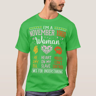 Im A 1960年11月の女性が私の魂のハートに火を付ける Tシャツ