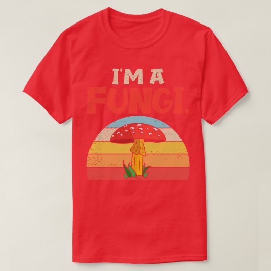 Im A Fungi Mycologistキノコのハンターフォレストビオロ Tシャツ (デザイン正面)