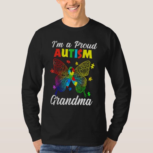 I'm A Proud Autism Grandma Puzzle Ribbon Butterfly Tシャツ (正面)