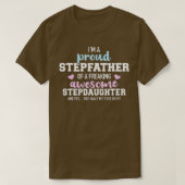 I'm a proud stepfather of a freaking awesome stepd tシャツ (デザイン正面)