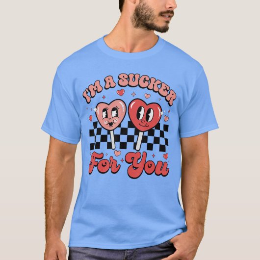 Im A Sucker For You Candy Heart Groovy Retro Valen Tシャツ (正面)