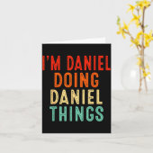 I'm Daniel Doing Daniel Things Funny Christmas Ide カード (黄色い花)