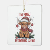 I'm Fine Everything is Fine Christmas Highland Cow セラミックオーナメント (左)