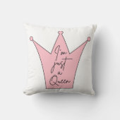 I'm Just a Queen装飾用クッション – 王冠心地よい クッション (正面)