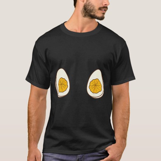 I'm Just Here For The Deviled Eggs Funny Couple Tシャツ (正面)
