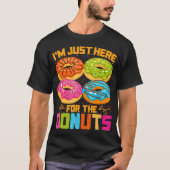 Im Just Here For The Donuts Funny Halloween Tシャツ (正面)
