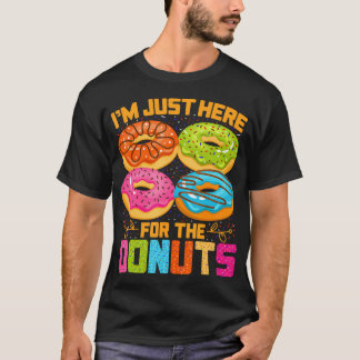 Im Just Here For The Donuts Funny Halloween Tシャツ