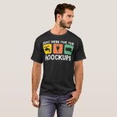 I'M Just Here For The Hookups Funny Camp Rv Camper Tシャツ (正面フル)