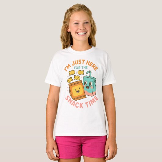 I'm Just Here for the Snack Time – Cute School Lun Tシャツ (正面フル)