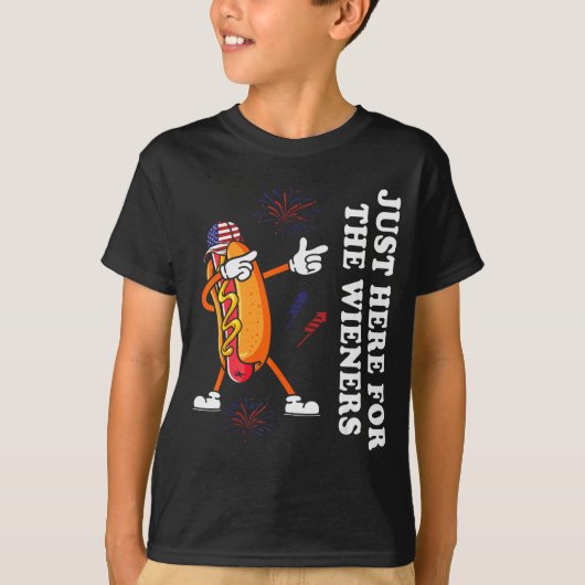 I'm Just Here For The Wieners Funny 4th Of July  Tシャツ (正面)