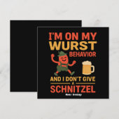 I'm On My Wurst Behavior Funny Oktoberfest Lover 招待状 (正面/裏面)