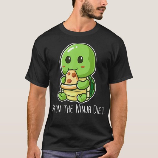 Im On The Ninja Diet Funny Turtle Eating Pizza Tシャツ (正面)