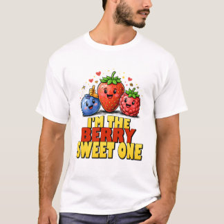 I'm The Berry Sweet One Birthday Fruit Art. Tシャツ