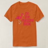 I'm The Flocking Bride Funny Flamingo Wedding  Tシャツ (デザイン正面)