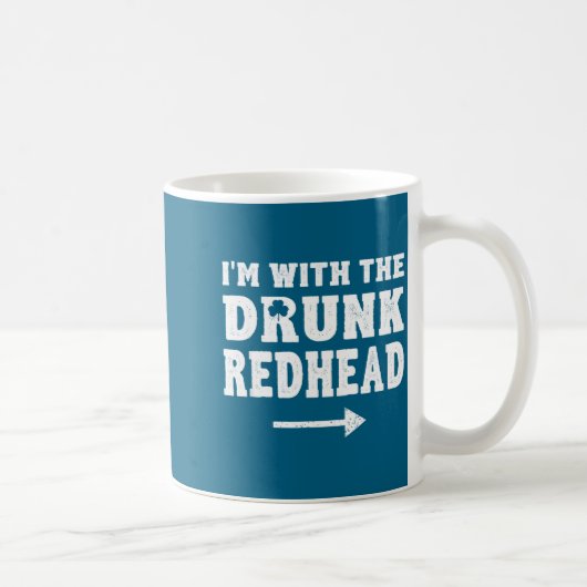 I'm With The Drunk Redhead Funny St Patricks Day コーヒーマグカップ (右)