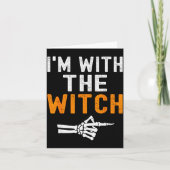 I'm With The Witch Funny Skeleton Halloween Matchi カード (正面)