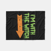 I'm With The Witch Halloween Couples Matching Soky フリースブランケット (正面(横))