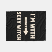 I'm With The Y Witch Halloween Costume Party Match フリースブランケット (正面(横))