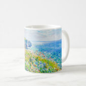 Impressionist Cliff Meadow – Wildflowers by Sea コーヒーマグカップ (正面右)