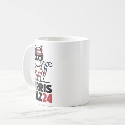 Im's Kamala 話 Harris President Comma La Ameri コーヒーマグカップ (正面左)