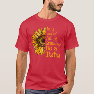 In A World Of Grandmas Be Autu Hawaii Hawaiian Gra Tシャツ