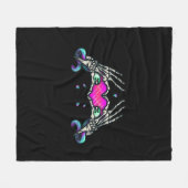 In Death – スケルトンハート手 フリースブランケット (正面(横))