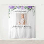 In Loving Memoryフォトパープルフローラメモリアル タペストリー (正面)