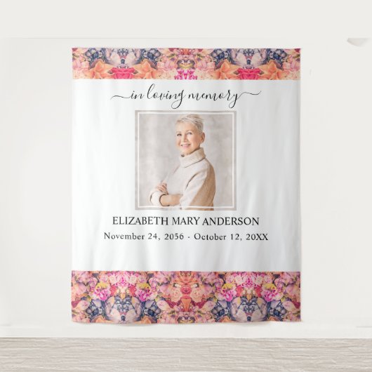 In Loving Memory写真明るいフローラメモリアル タペストリー (正面)