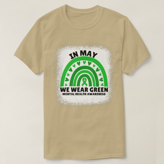 In May We Wear Green Cute Mental Health Awareness Tシャツ (デザイン正面)