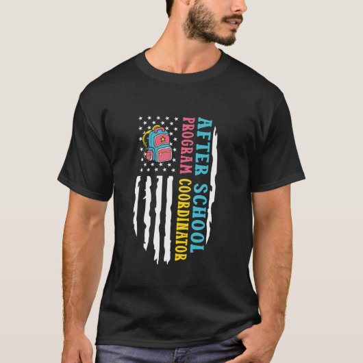 In My After SchoolプログラムのコーディネーターAmerican Fl Tシャツ (正面)