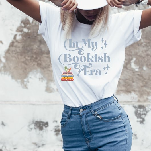 In My Bookish EraのTシャツ Tシャツ