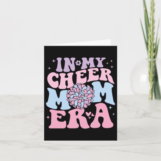 In My Cheer Mom Era Groovy Cheerleading Football M カード (正面)