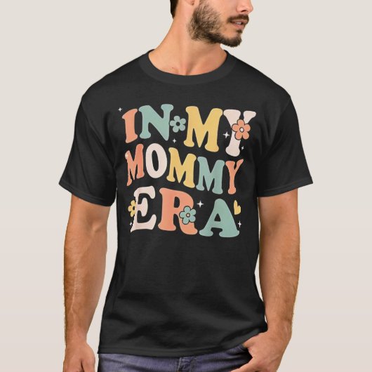 In My Mommy Era Funny Sarcastic Groovy Retro Mothe Tシャツ (正面)