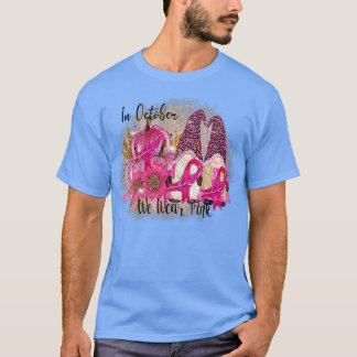 In October We Wear Pink Gnomes Breast Cancer Aware Tシャツ